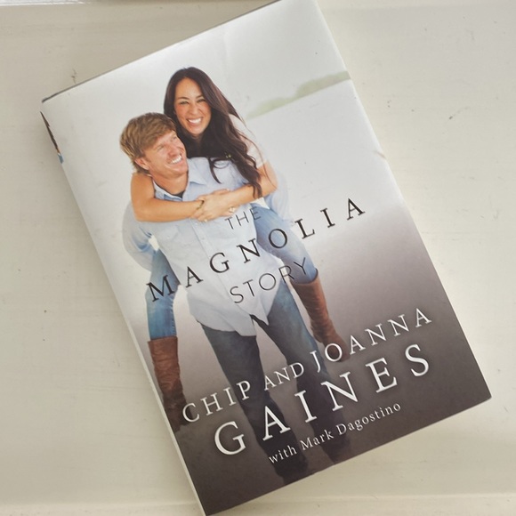 The Magnolia Story Chip and Joanna Gaines Hardcover Book - Picture 10 of 10